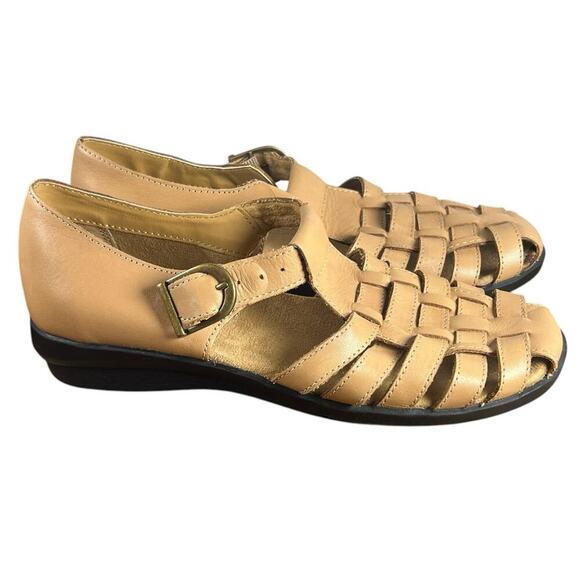 Array Aruba gladiator shoes. Leather uppers beige Closed toe size 7 - Picture 5 of 9